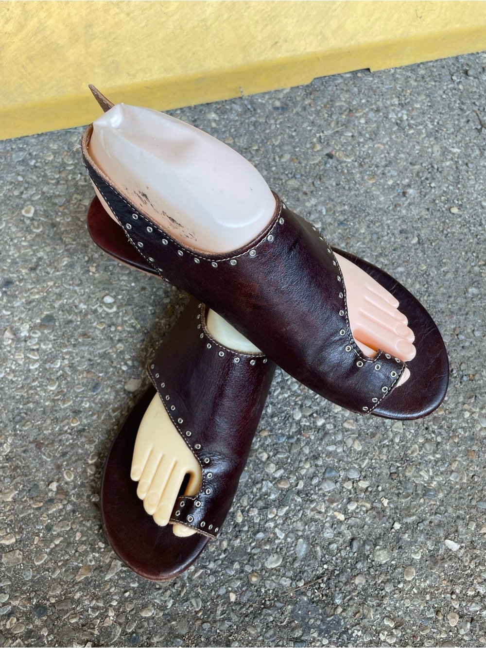 BED STU Brown MISHA LEATHER
SANDALS SZ 8